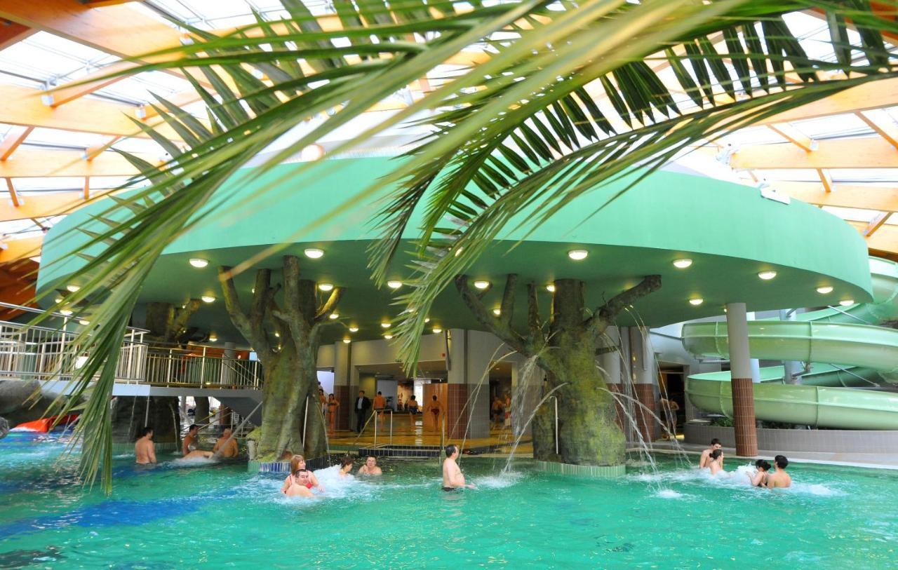 Hungarospa Thermal Hotel Hajdúszoboszló Oda fotoğraf